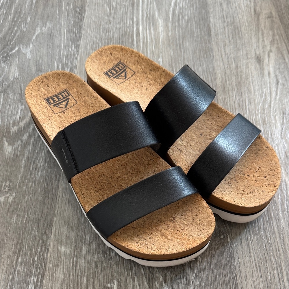 Reef Women's Black and Tan Slide Sandals